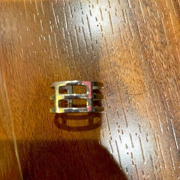 Adorable Silver Adjustable Ring - Picture 4 of 5